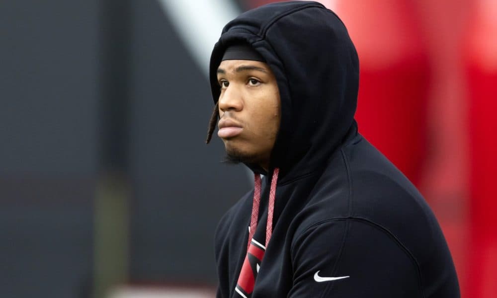 Walter Nolen Carted Off with Knee Injury, Impact on Season Uncertain