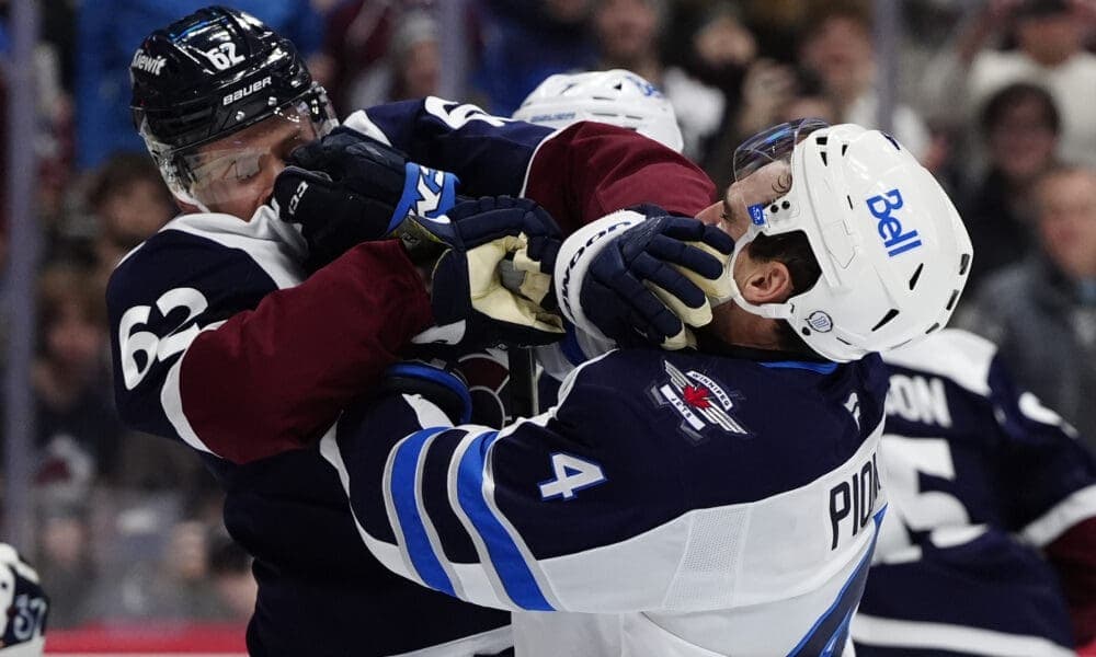 Avalanche Dominate Jets to Extend Home Winning Streak at Ball Arena