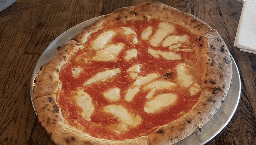 Tennessee Pizza Joint Faces LGBT Mob