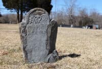 She's Teaching You How To Read Victorian Symbols On Tombstones And The Stories