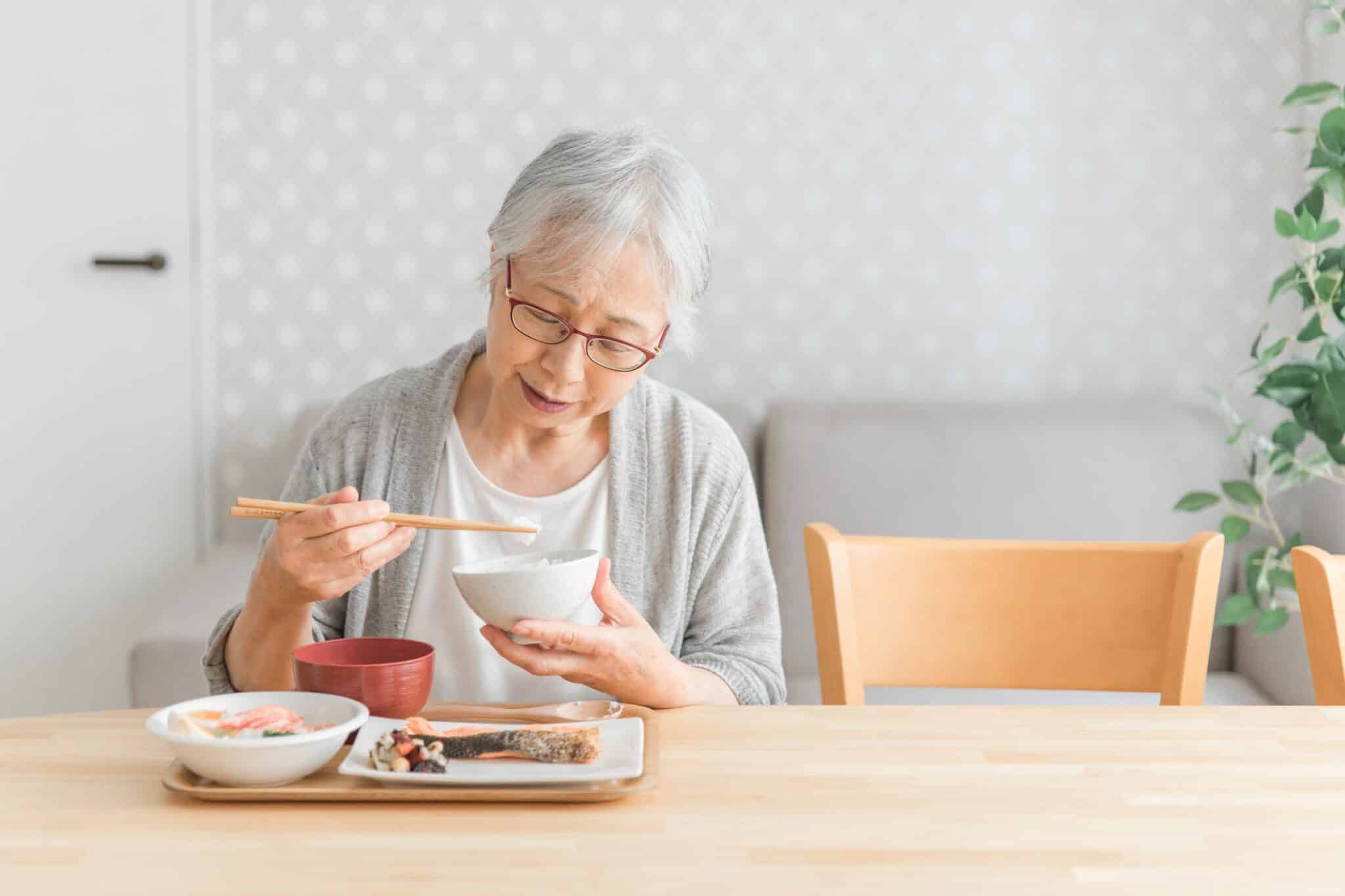 Eating Alone Increases Health Risks for Older Adults, Experts Warn