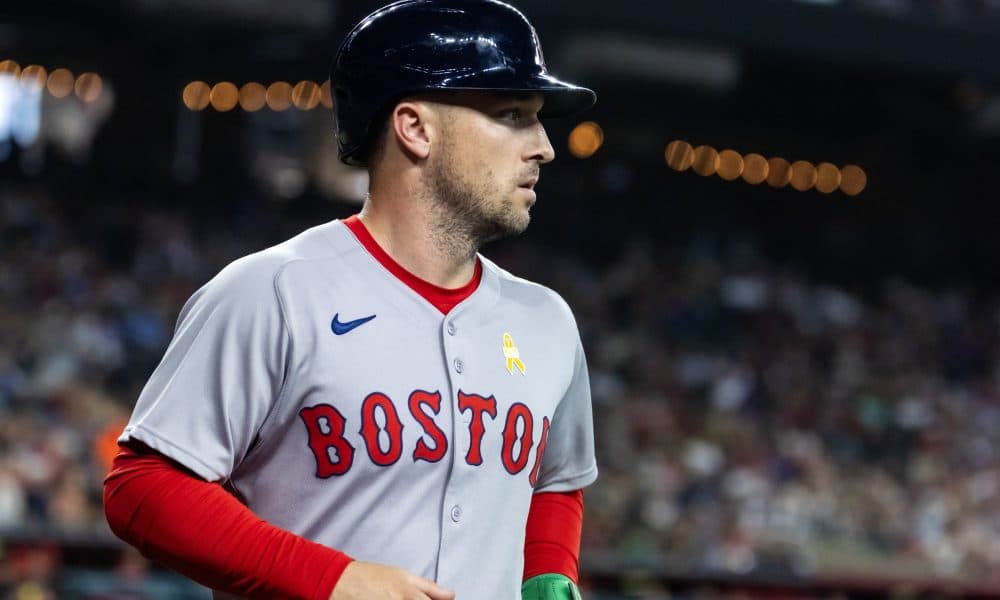 Alex Bregman Draws Surprise Interest from Arizona Diamondbacks in Free Agency