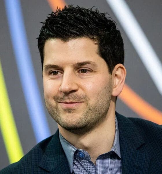 Davidson Discusses Bedard's Progress and Frondell's Impact on Blackhawks