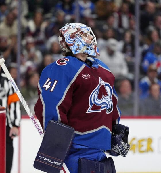 Avalanche's Scott Wedgewood Exits Game Early, Fans Concerned About Injury