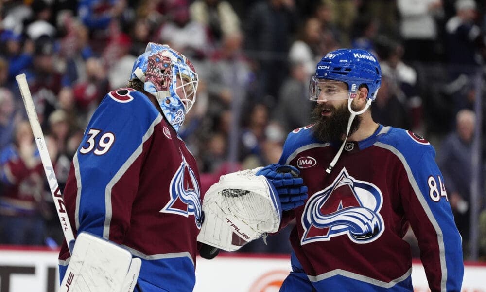 Avalanche's Blackwood Steps Up in Goal as Road Trip Kicks Off