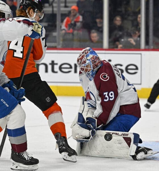 Blackwood's Game-Saving Play Highlights Stars' Ongoing Fight for Victory