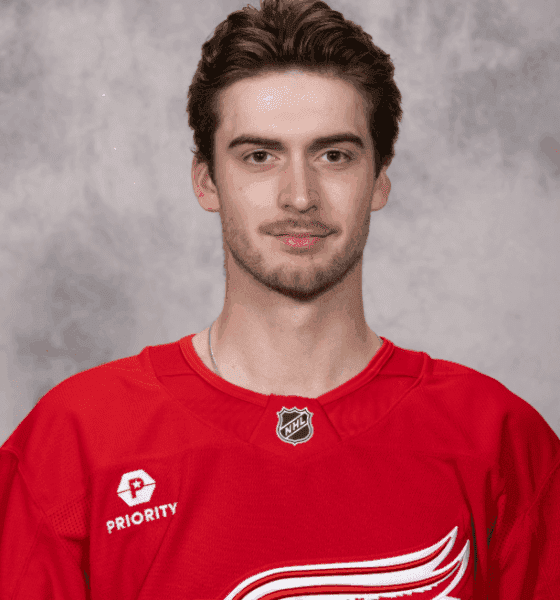 Carter Gylander Returns to Griffins Roster as Michal Postava Remains Injured