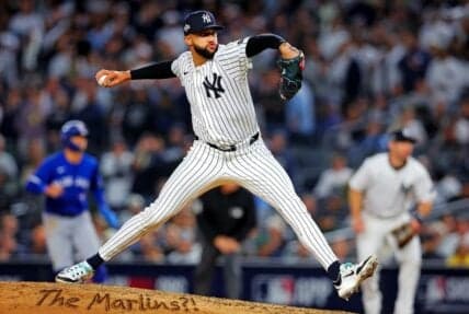 Mets Sign Yankees' Bullpen Star to 3-Year Deal, Shaking Up AL East Dynamics