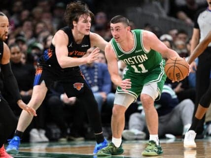 Knicks Fall Short Against Celtics 123-117 Highlighting Mixed Results