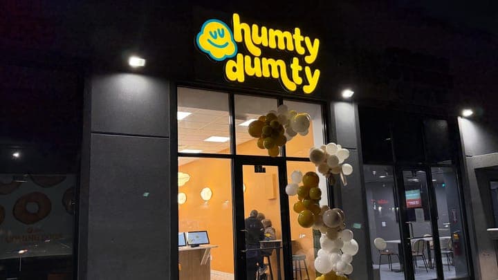 Lines Forming as Humty Dumty Desserts Launches to Excitement in Hicksville