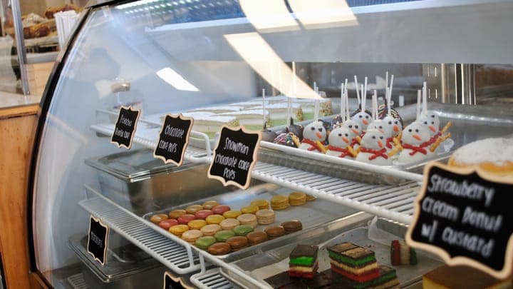 New Coffee Shop Thrives on Main St. in E. Islip, Boosting Local Community