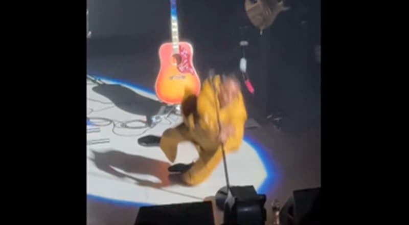 Lloyd's Fall During Birmingham Performance Sparks Concerns and Support