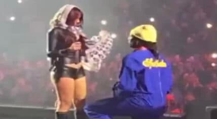 Young Thug Proposes to Mariah The Scientist at Atlanta Concert, Fans React