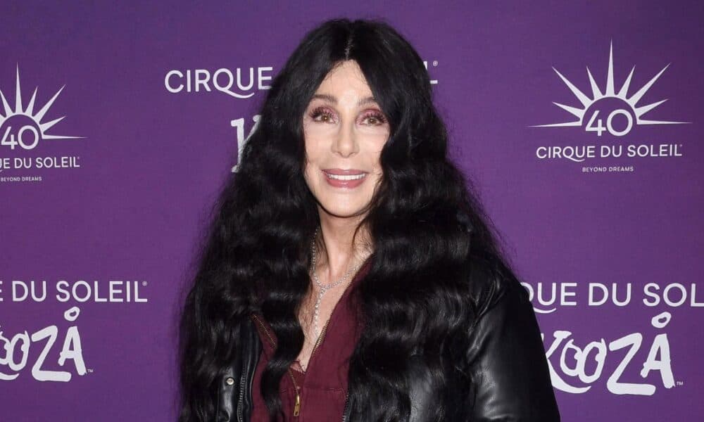 Cher Announces Tell-All TV Series Highlighting Life's Highs and Lows