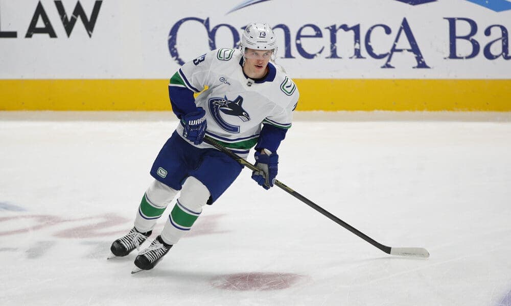 Flyers Eye Young Forward Lukas Reichel After Recent Waiver Move