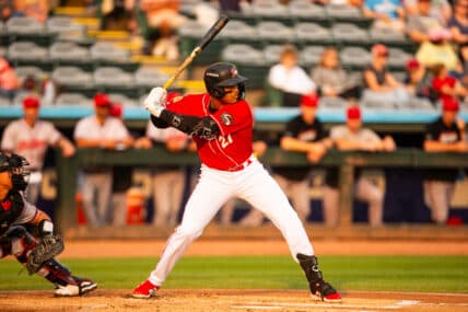 Pirates Add Esmerlyn Valdez and Five Prospects to 40-Man Roster