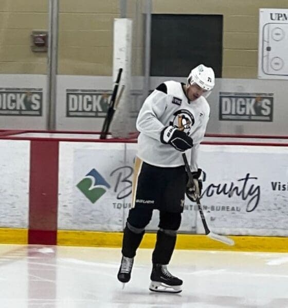 Injured Penguins Evgeni Malkin, Blake Lizotte, and Filip Hallander Hit Ice