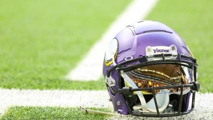 Vikings Lineman's Strong Report Card Creates Dilemma for MIN's Future