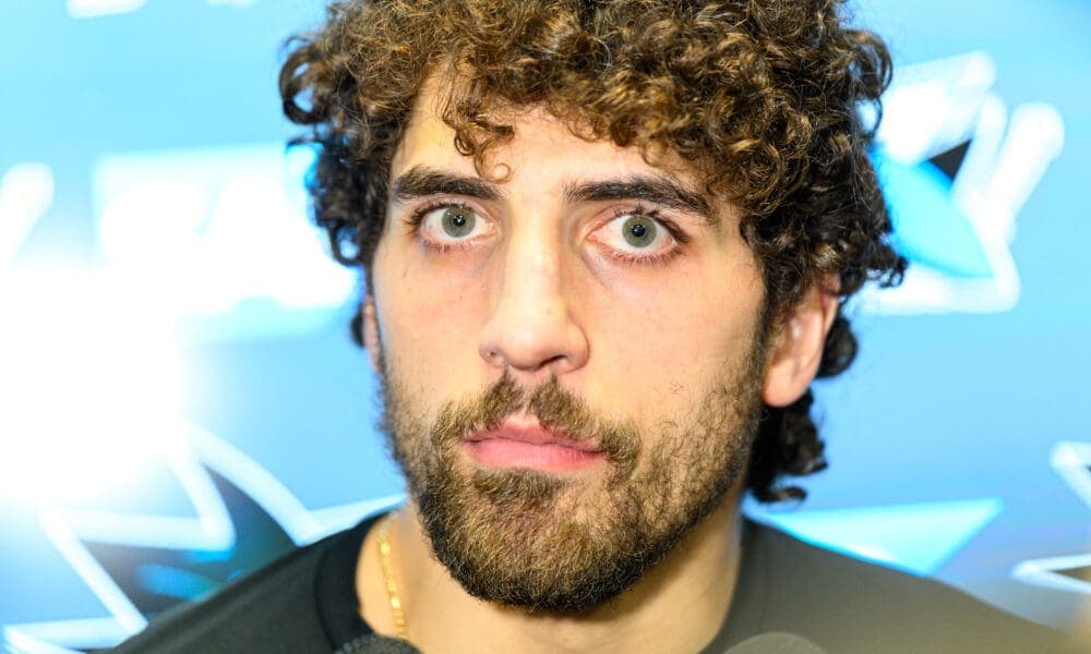 Sharks Players Embrace Challenge with "Get Uncomfortable" Mindset