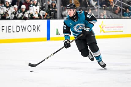 Sharks Place Smith and Kurashev on IR, Recall Top Prospects for Season