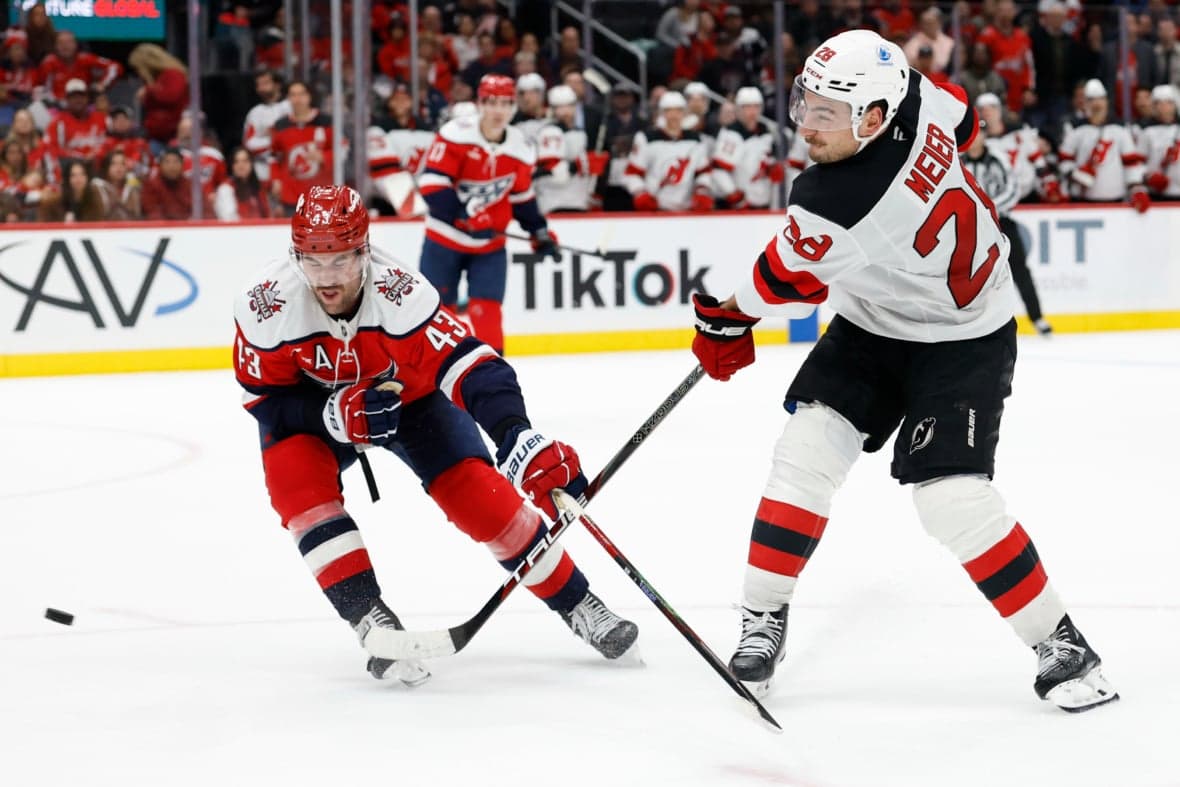 Capitals' Ongoing Struggles Raise Concerns for Fans and Playoff Hopes