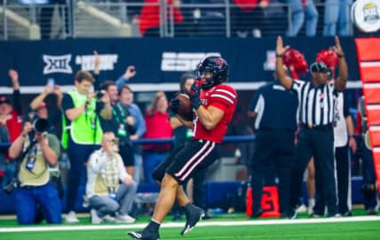 Oregon Ducks Face Texas Tech in Orange Bowl Showdown with Major Implications