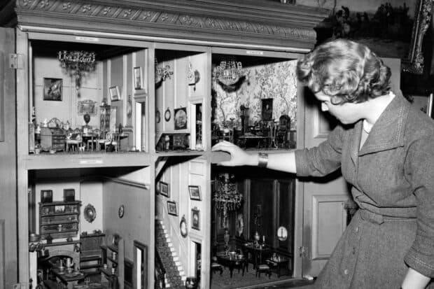 Major Fashion Trends Emerge as December 2025 Unveils Exciting Styles