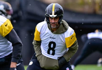 Aaron Rodgers' Wrist Injury Update Raises Concerns for Jets' Season