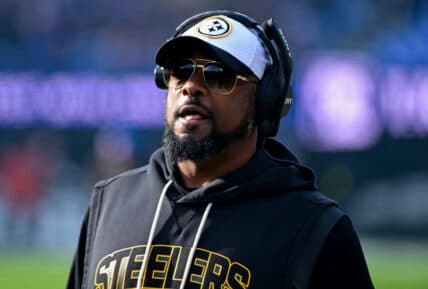 Aaron Rodgers Defends Mike Tomlin Amid Calls for His Firing