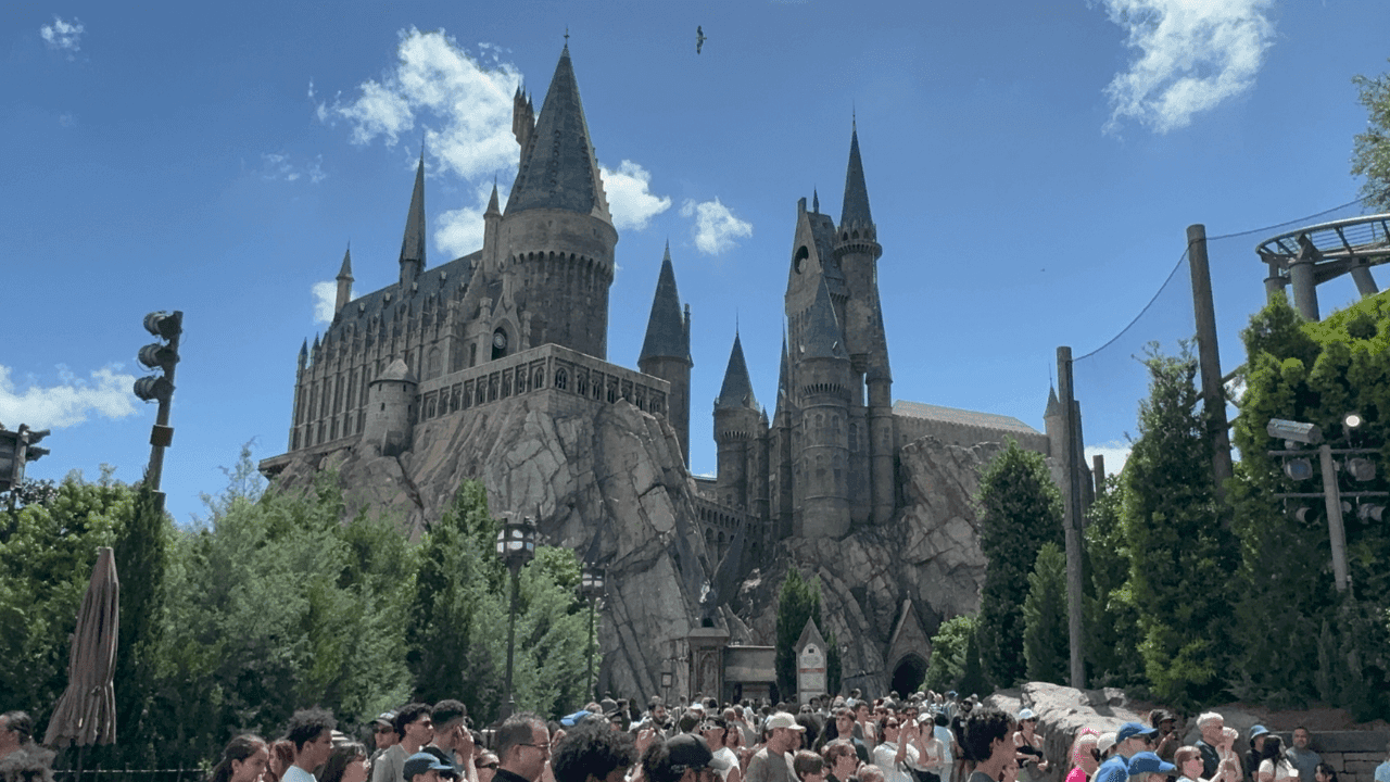 New Harry Potter Theme Park Land and Resort Announced Outside Universal