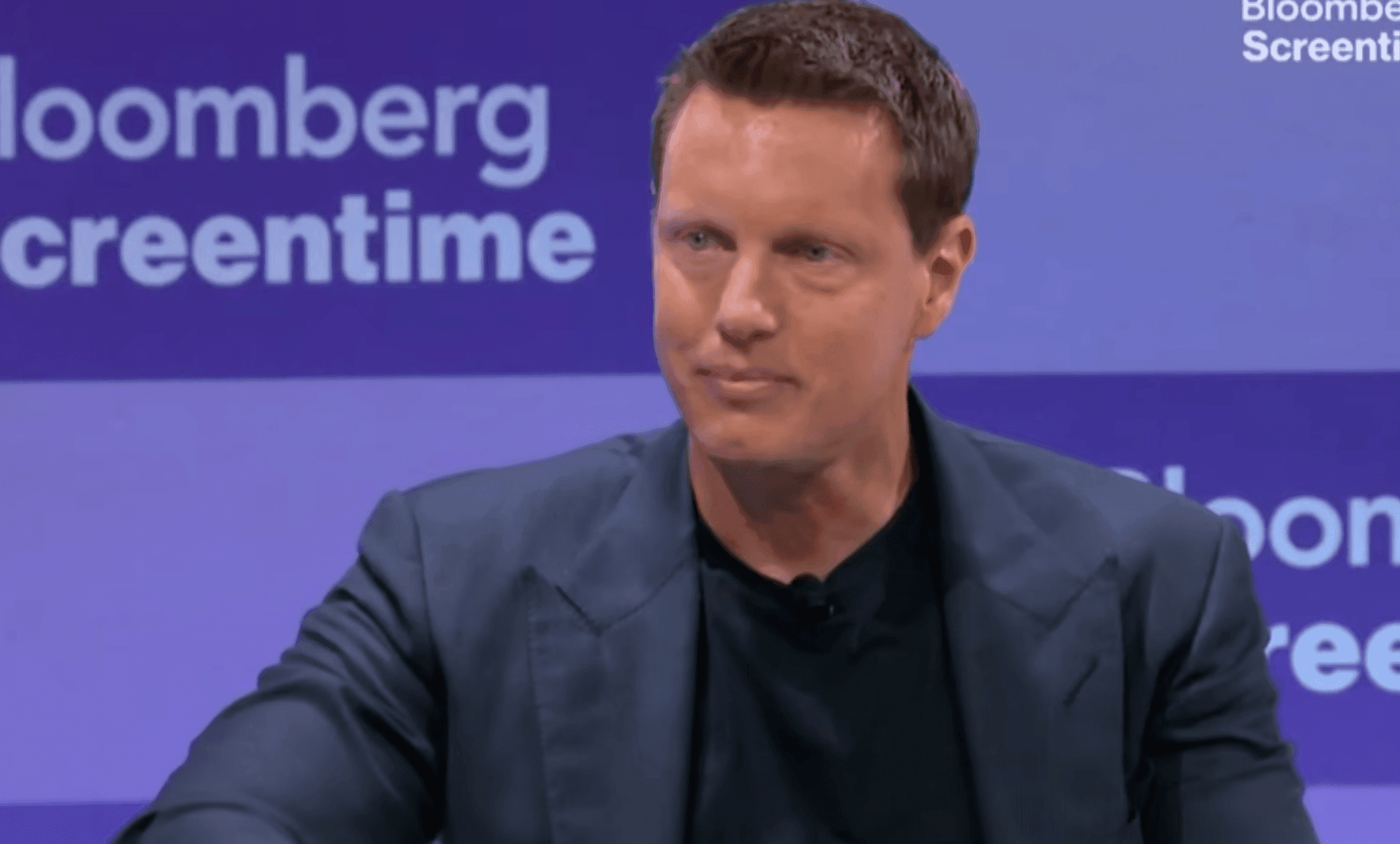 Paramount's Hostile Takeover of WB Supported by Kushner and Arab Investors