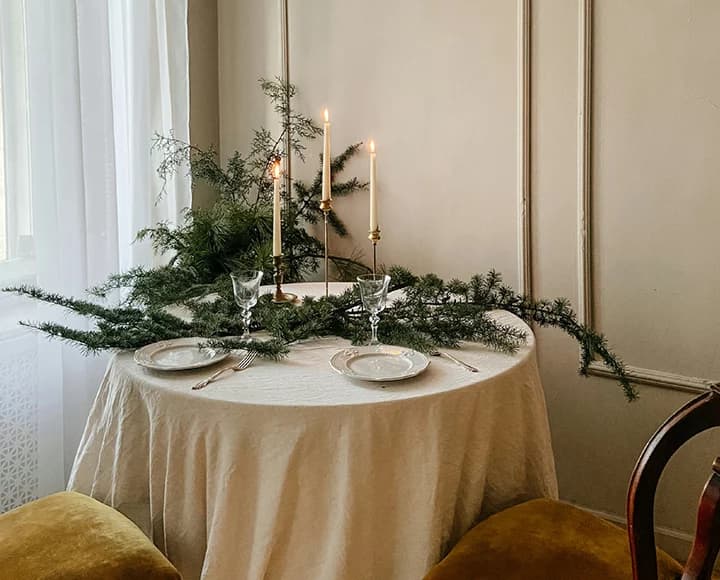 Sarah West Shares 5 Tips for a Timelessly Elegant Holiday Home