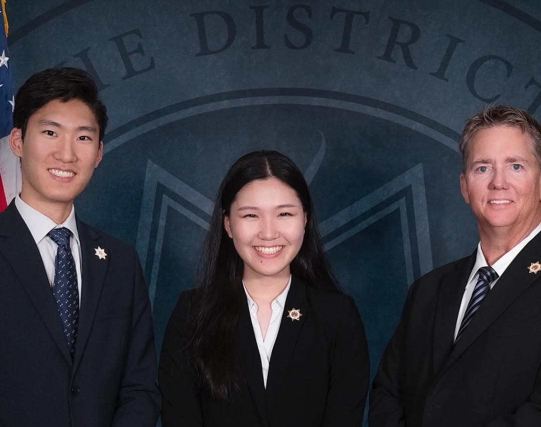 17-Year-Old Girl Becomes California's Youngest Lawyer, Breaking Records