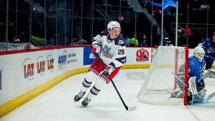 Dylan Roobroeck's Hot Streak Ends Wolf Pack Losing Skid in Hartford
