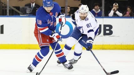 Rangers and Lightning Clash in Matinee Showdown at MSG with Winning Streak on the Line