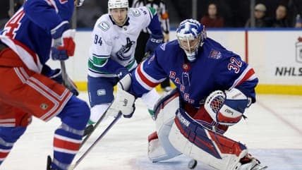 Rangers Struggle in 3-0 Defeat to Last-Place Canucks, Leaving Fans Concerned