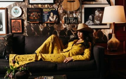 Nashville Hotel Unveils Immersive Vinyl Suite Celebrating Country Music Heritage