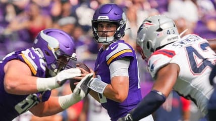 Max Brosmer Joins MN Vikings to Revitalize Struggling Offense